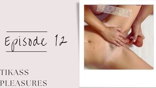 Milf gets her pussy fucked with dildo - porn video