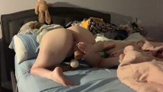 Grinding on hitachi and dp with dildos before bed - porn video
