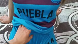 Cogiendo con HIJASTRA Mexicana antes de su PARTIDO DE FUTBOL - porn video
